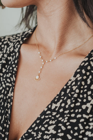 FLEMENGO - Pearls Fans Necklace